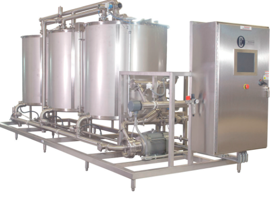 Filter cartridge undergoing CIP chemical resistance test